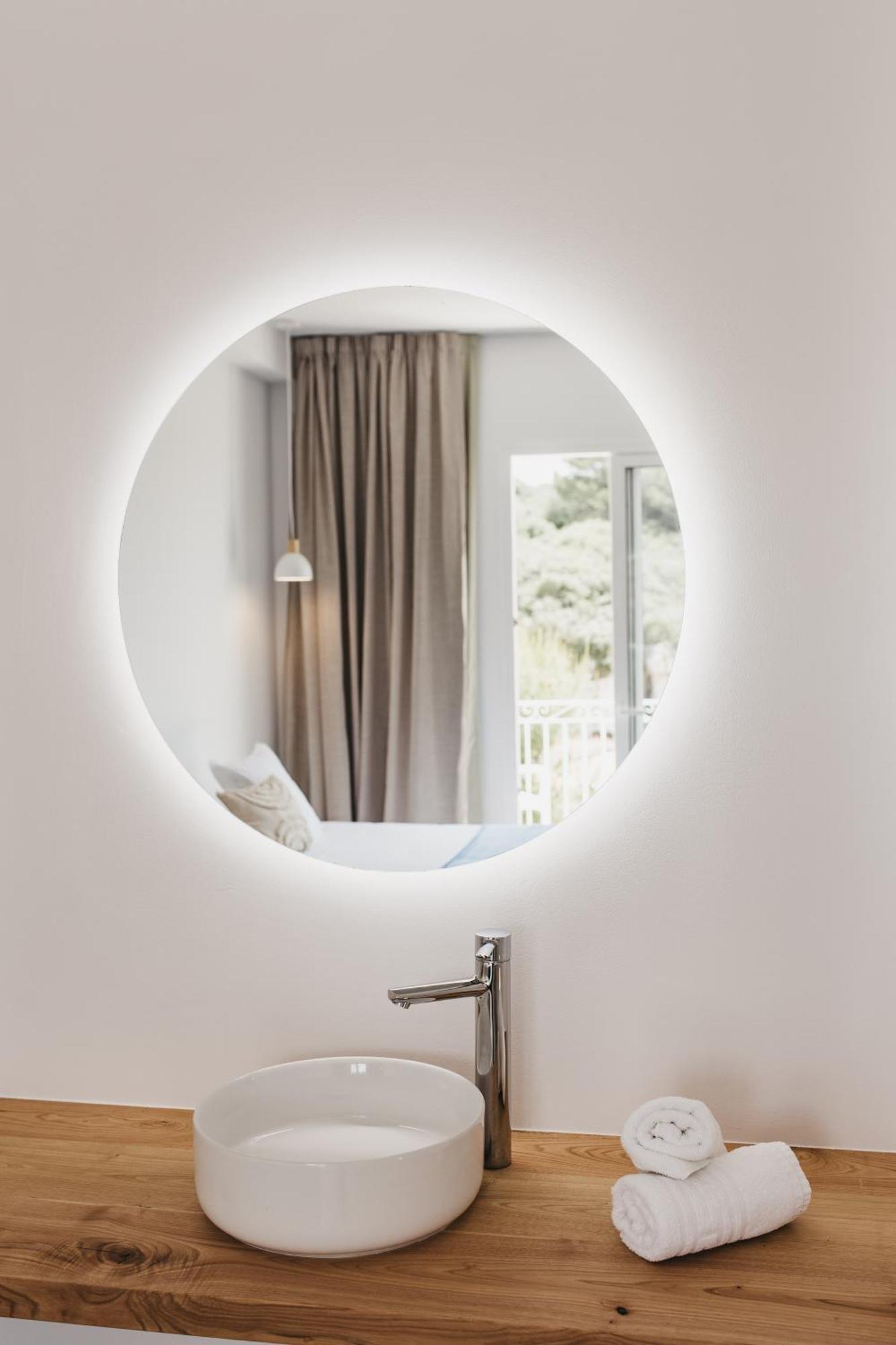 Hostal Xuroy Cala Alcaufar Εξωτερικό φωτογραφία