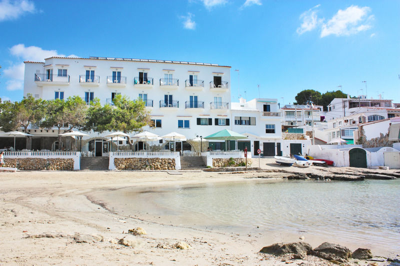 Hostal Xuroy Cala Alcaufar Εξωτερικό φωτογραφία