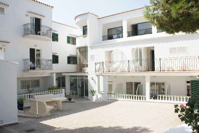 Hostal Xuroy Cala Alcaufar Εξωτερικό φωτογραφία